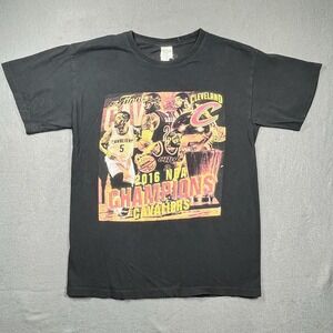 Vintage 2016 Cavs Champions Tee‎ LeBron Kyrie NBA Finals Graphic Shirt M